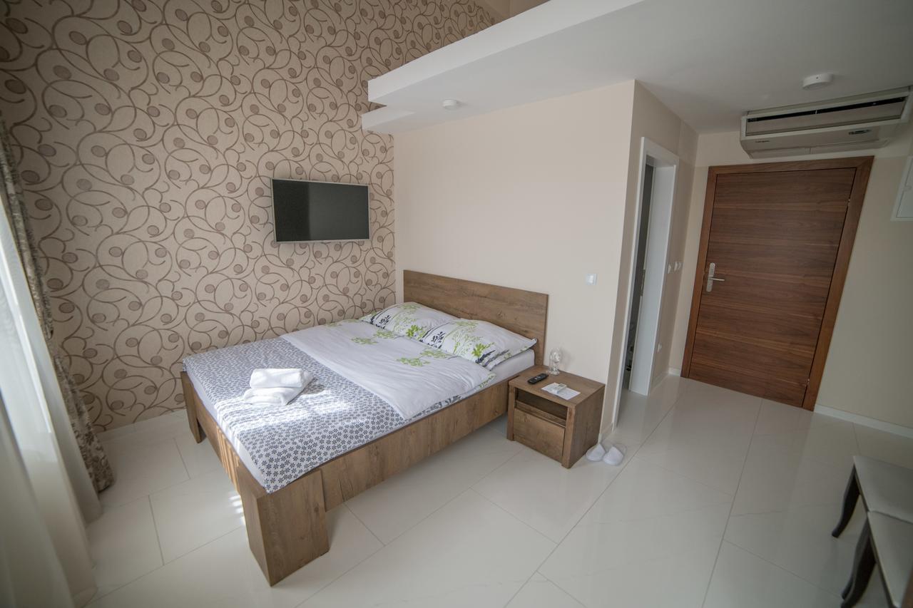 Hotel Urban Buzim Esterno foto