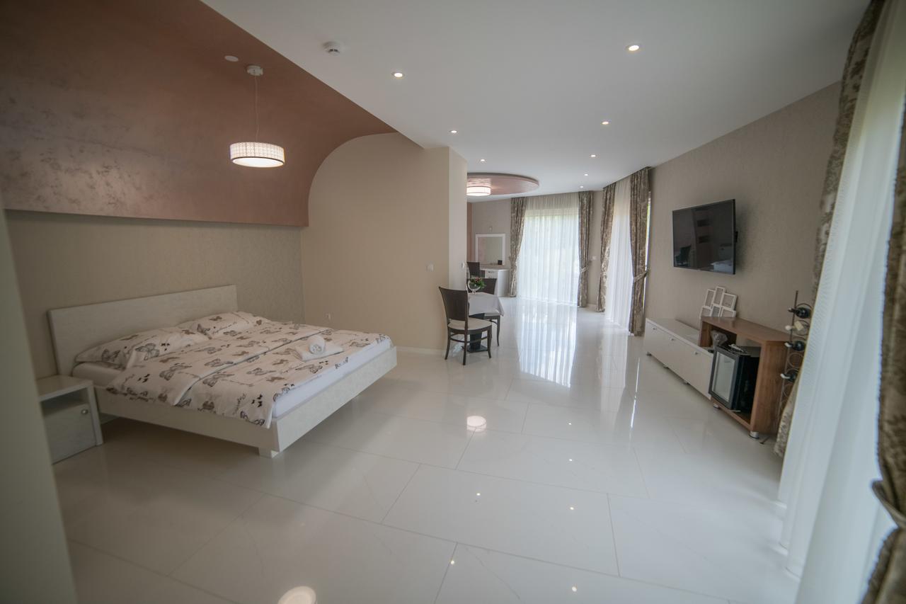 Hotel Urban Buzim Esterno foto